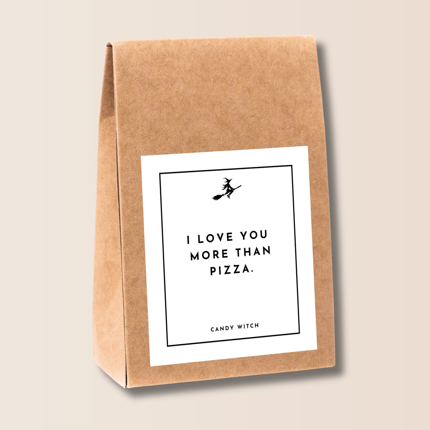 Candy Witch Süßigkeiten | I love you more than pizza.